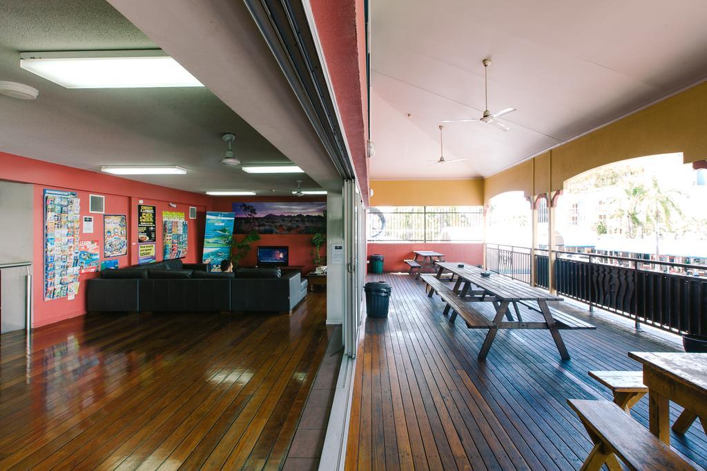 Global Backpackers Cairns Central المظهر الخارجي الصورة